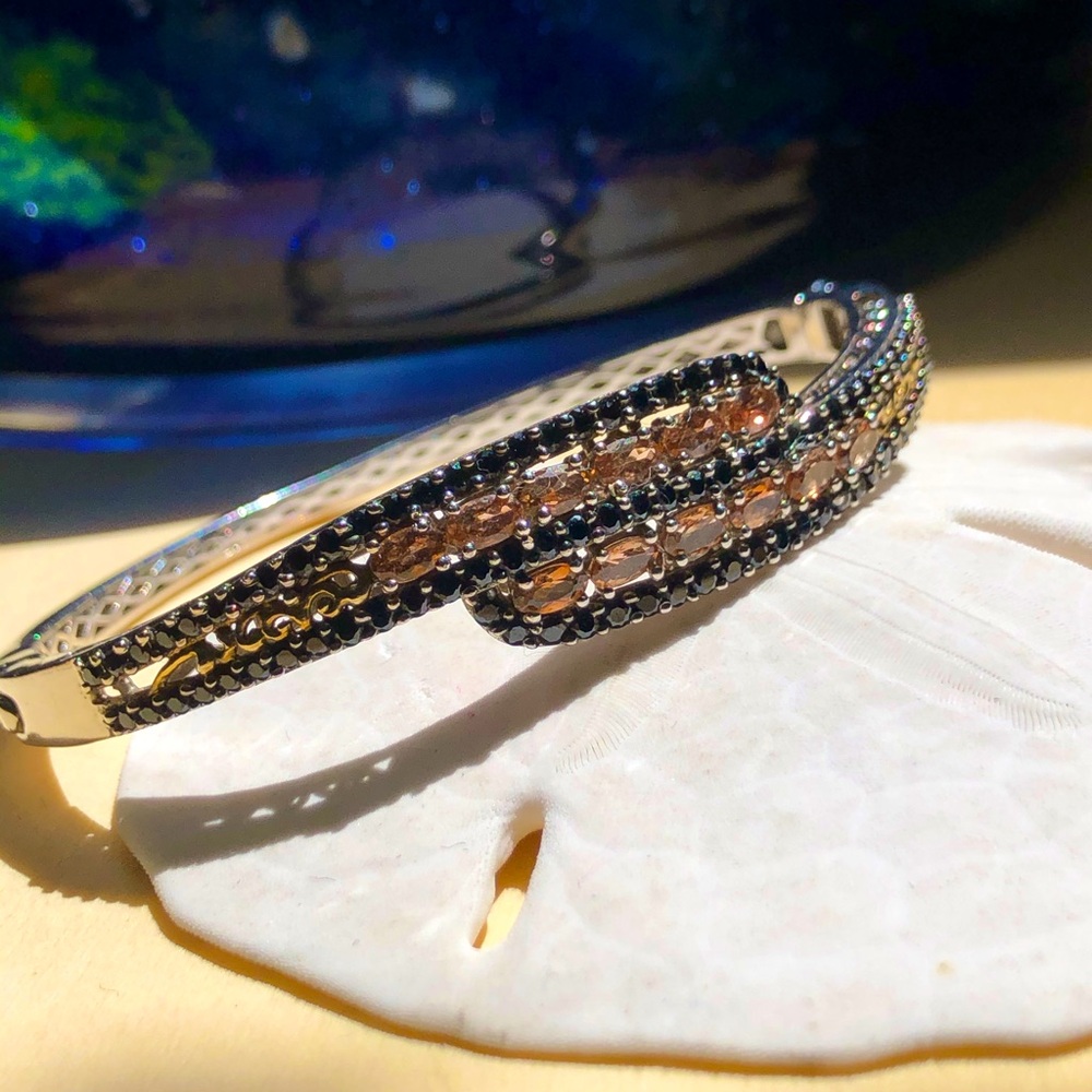Sterling Andalusite and Black Spinel Clip On Bangle